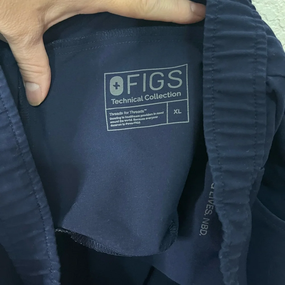 Figs Scrubs Men's Navy Jogger Scrubs Work Hospital Nurse Career - Picture 5 of 7